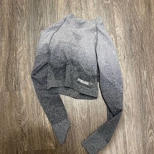 BNWOT Gymshark ombré long sleeve crop top